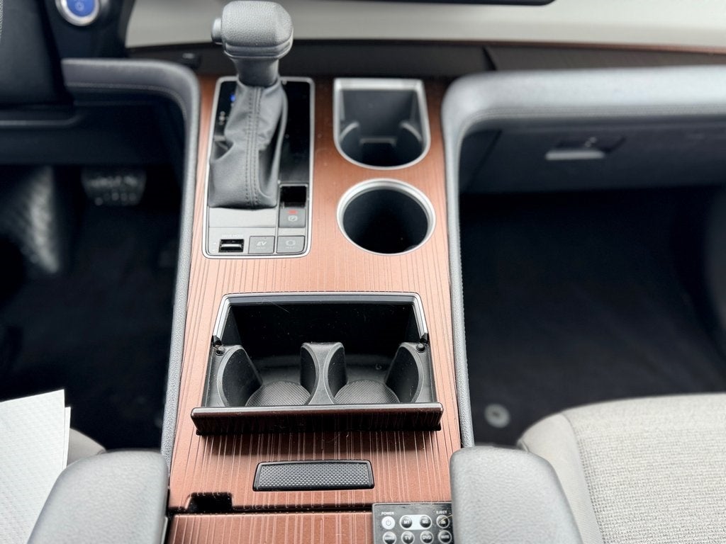 2023 Toyota SIENNA LE AWD LE 8 Passenger