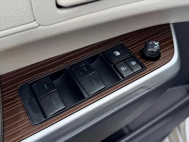 2023 Toyota SIENNA LE AWD LE 8 Passenger