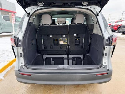 2023 Toyota SIENNA LE AWD LE 8 Passenger