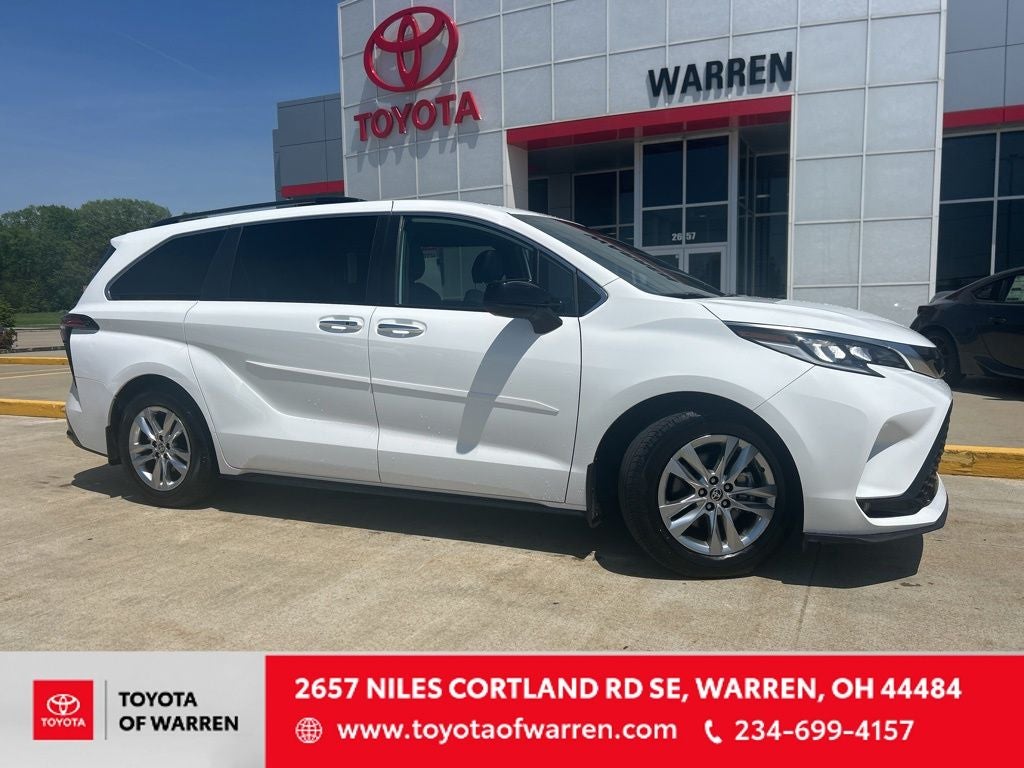 2023 Toyota Sienna XSE 7 Passenger