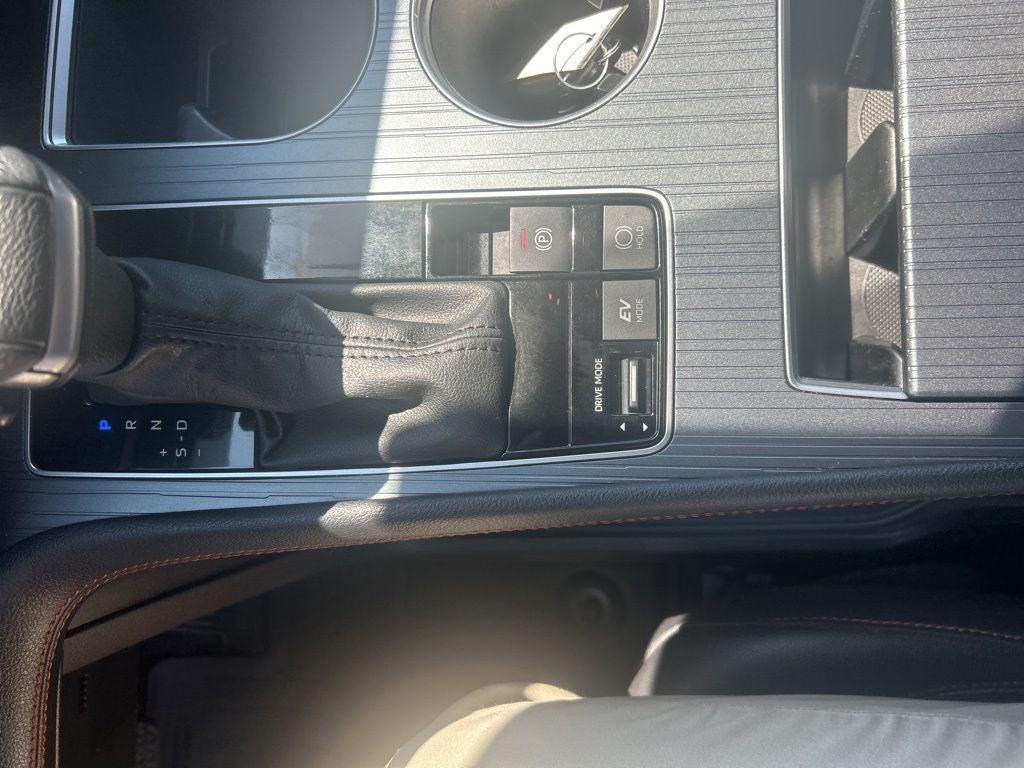 2023 Toyota Sienna XSE 7 Passenger