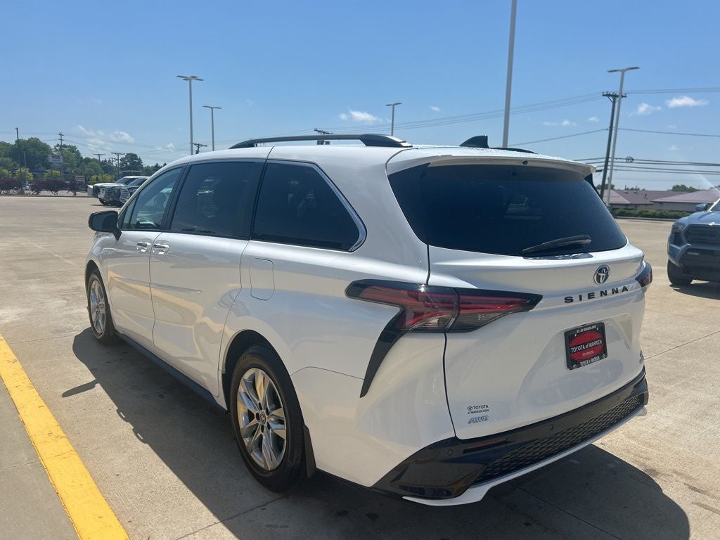2023 Toyota Sienna XSE 7 Passenger