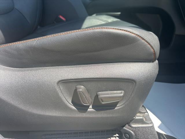 2023 Toyota Sienna XSE 7 Passenger