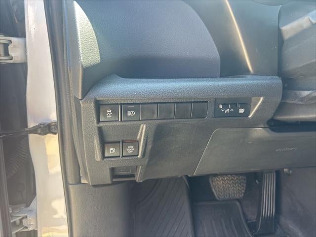 2023 Toyota Sienna XSE 7 Passenger