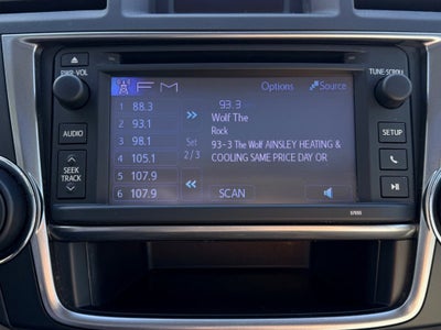 2013 Toyota HIGHLANDER SE