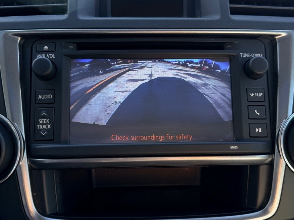 2013 Toyota HIGHLANDER SE