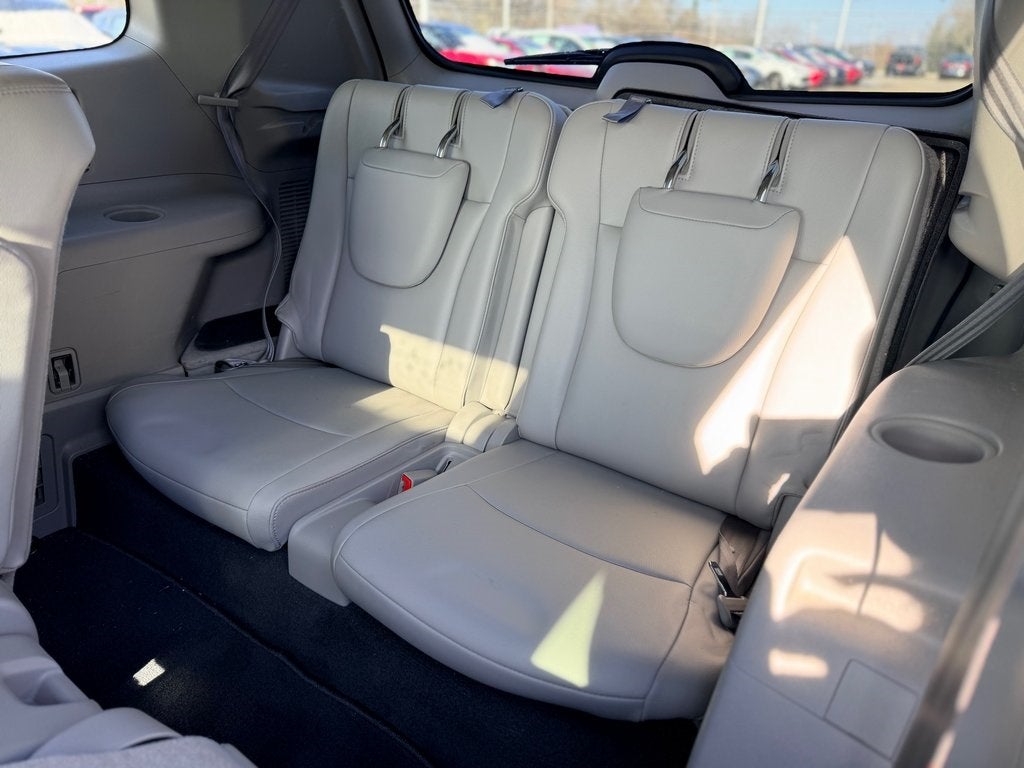 2013 Toyota HIGHLANDER SE