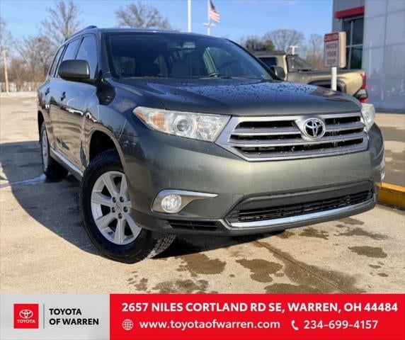 2013 Toyota HIGHLANDER SE
