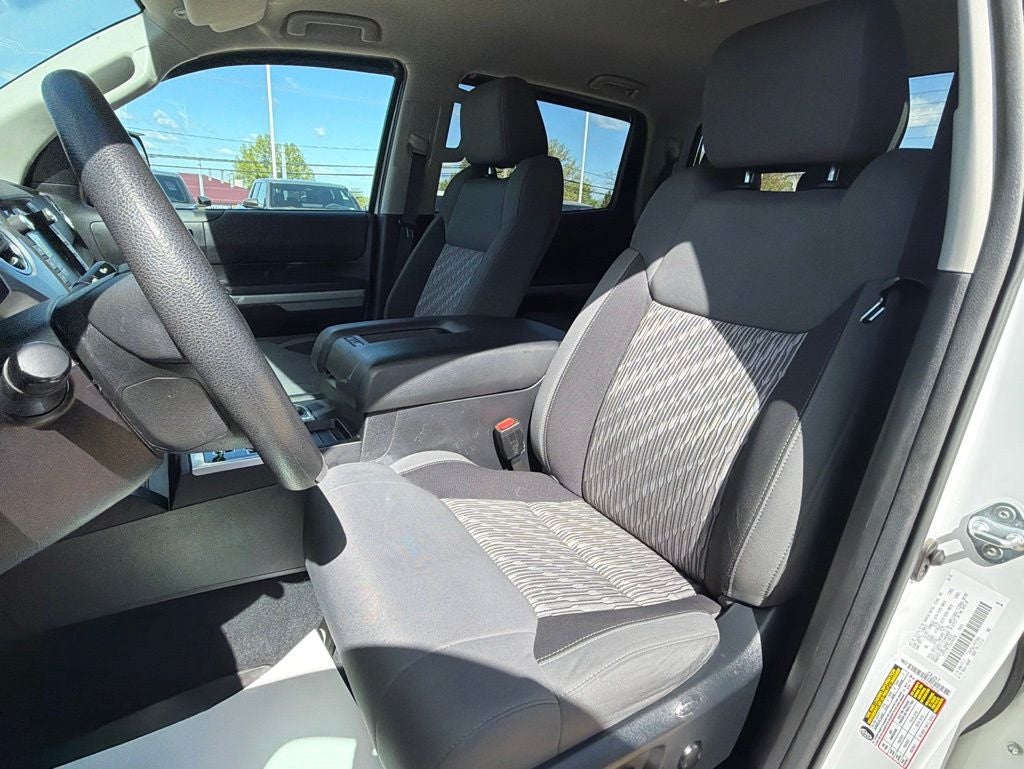 2021 Toyota TUNDRA 4X4 SR5