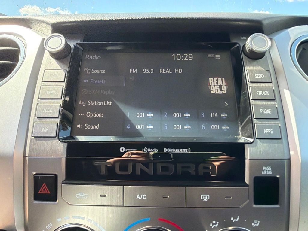 2021 Toyota TUNDRA 4X4 SR5