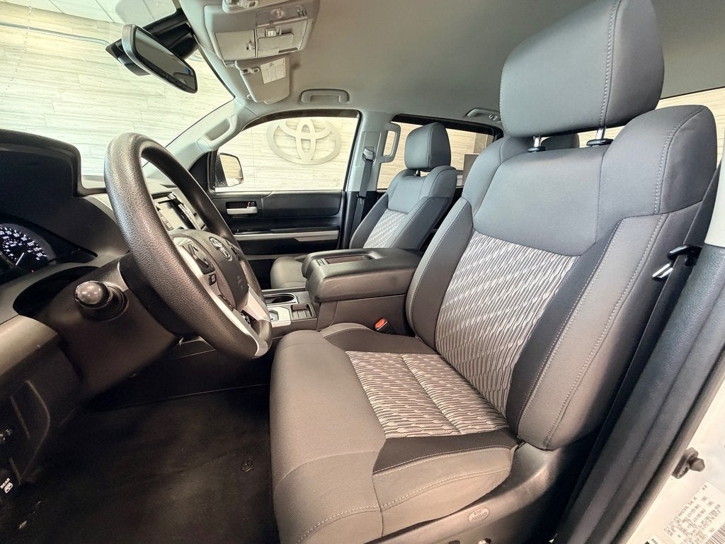 2020 Toyota TUNDRA 4X4 SR5