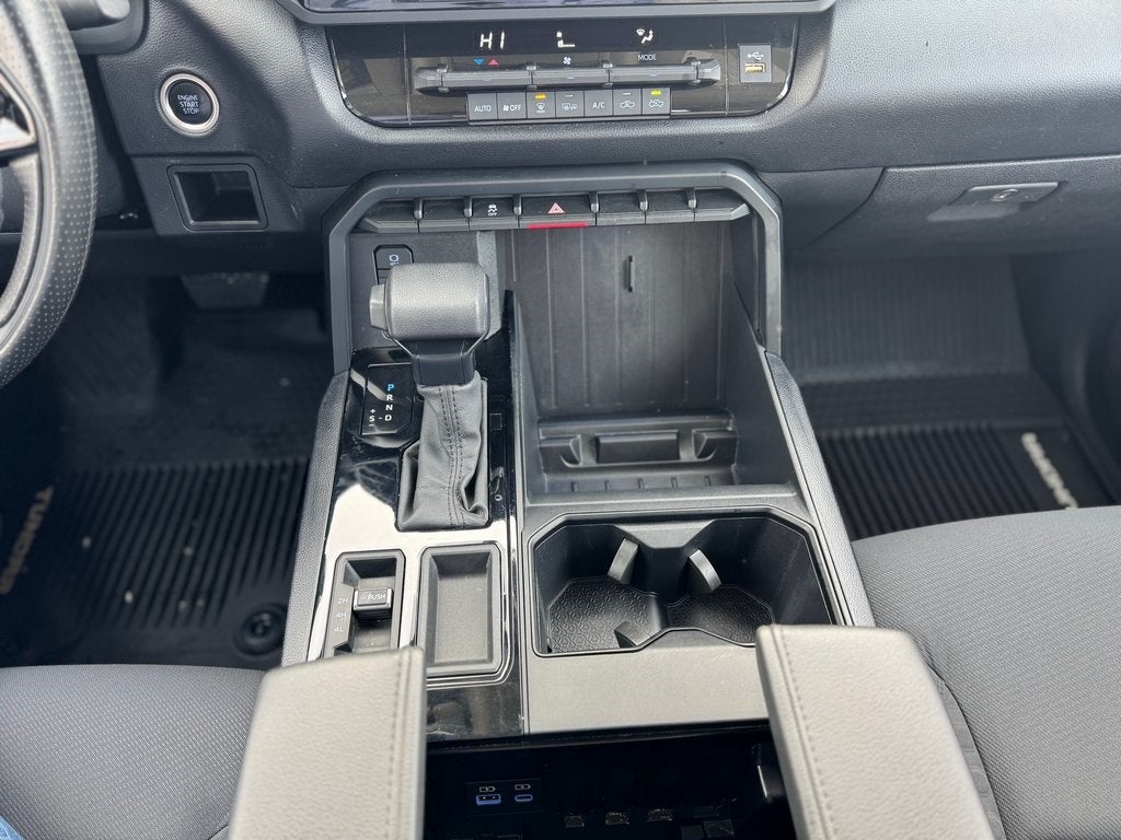 2024 Toyota TUNDRA 4X4 SR