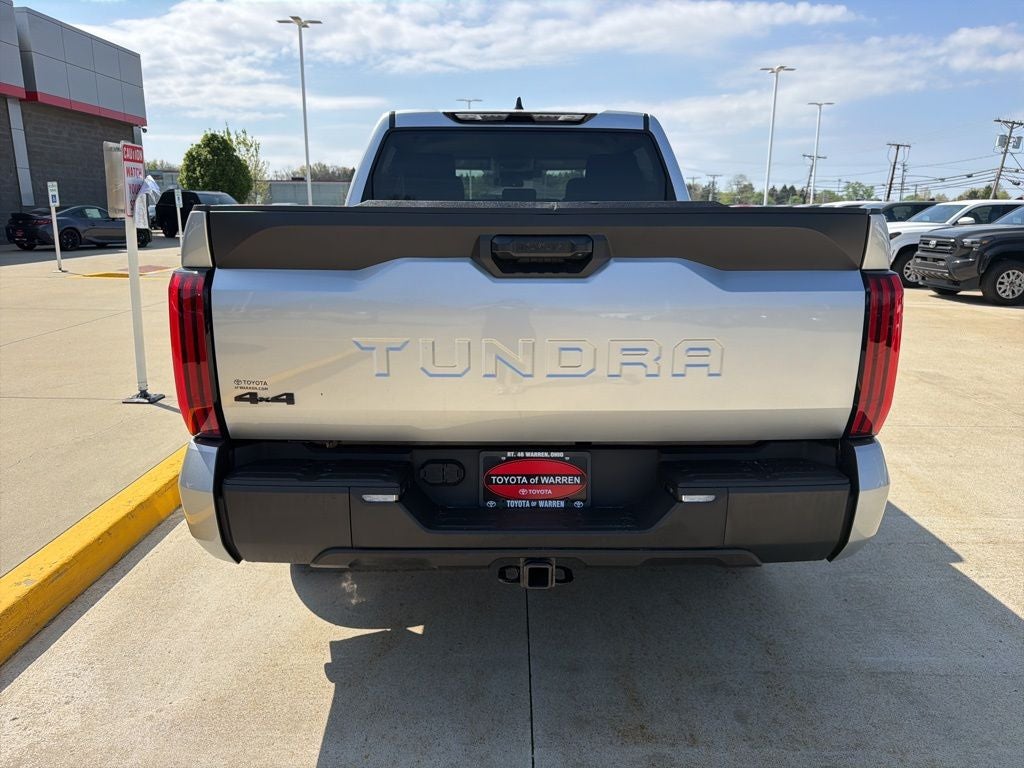 2023 Toyota TUNDRA 4X4 SR