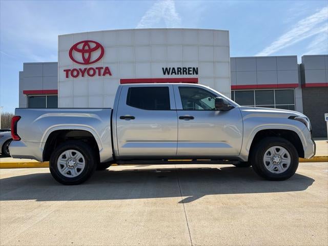 2023 Toyota TUNDRA 4X4 SR