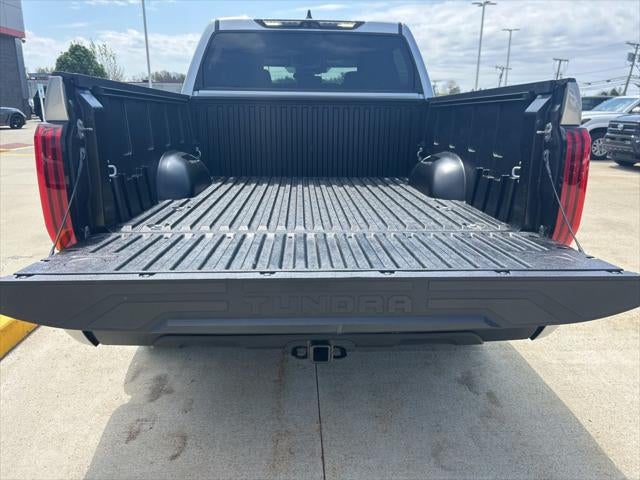 2023 Toyota TUNDRA 4X4 SR