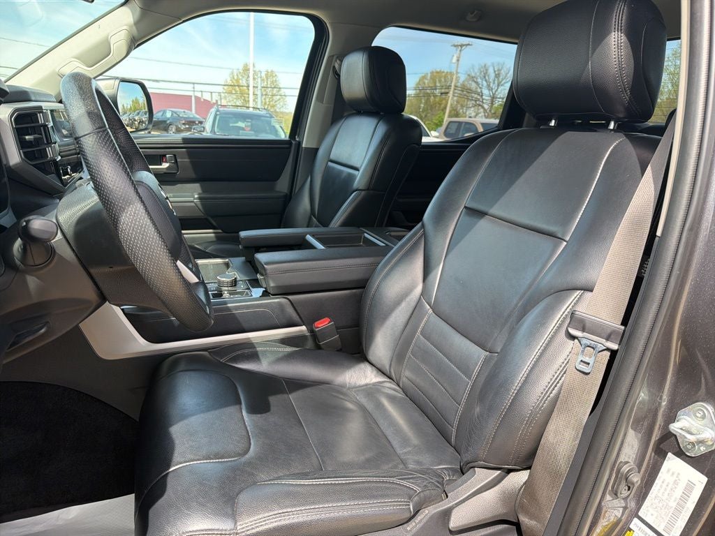 2022 Toyota TUNDRA 4X4 SR5