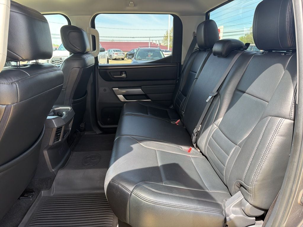 2022 Toyota TUNDRA 4X4 SR5