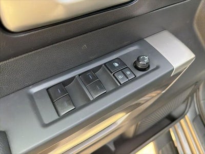 2022 Toyota TUNDRA 4X4 SR5