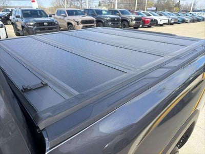 2024 Toyota TUNDRA 4X4 SR5