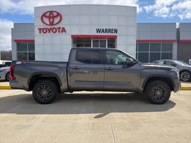2024 Toyota TUNDRA 4X4 SR5
