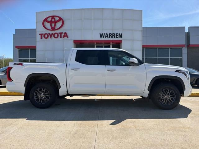 2024 Toyota TUNDRA 4X4 SR5