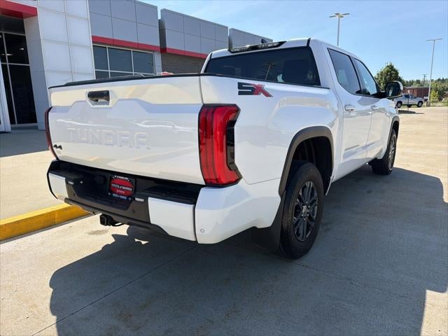 2024 Toyota TUNDRA 4X4 SR5
