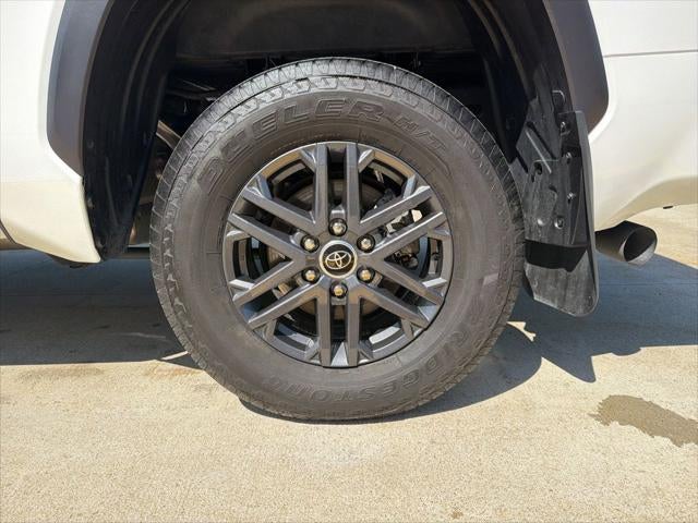 2024 Toyota TUNDRA 4X4 SR5