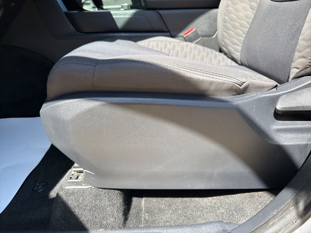 2024 Toyota TUNDRA 4X4 SR5
