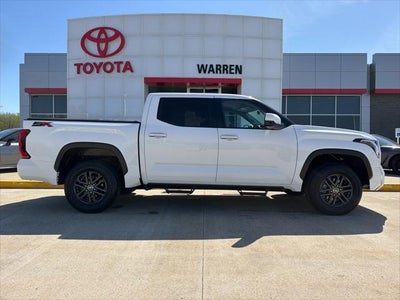 2024 Toyota TUNDRA 4X4 SR5