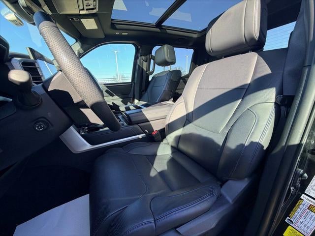 2023 Toyota TUNDRA HV 4X4 Platinum