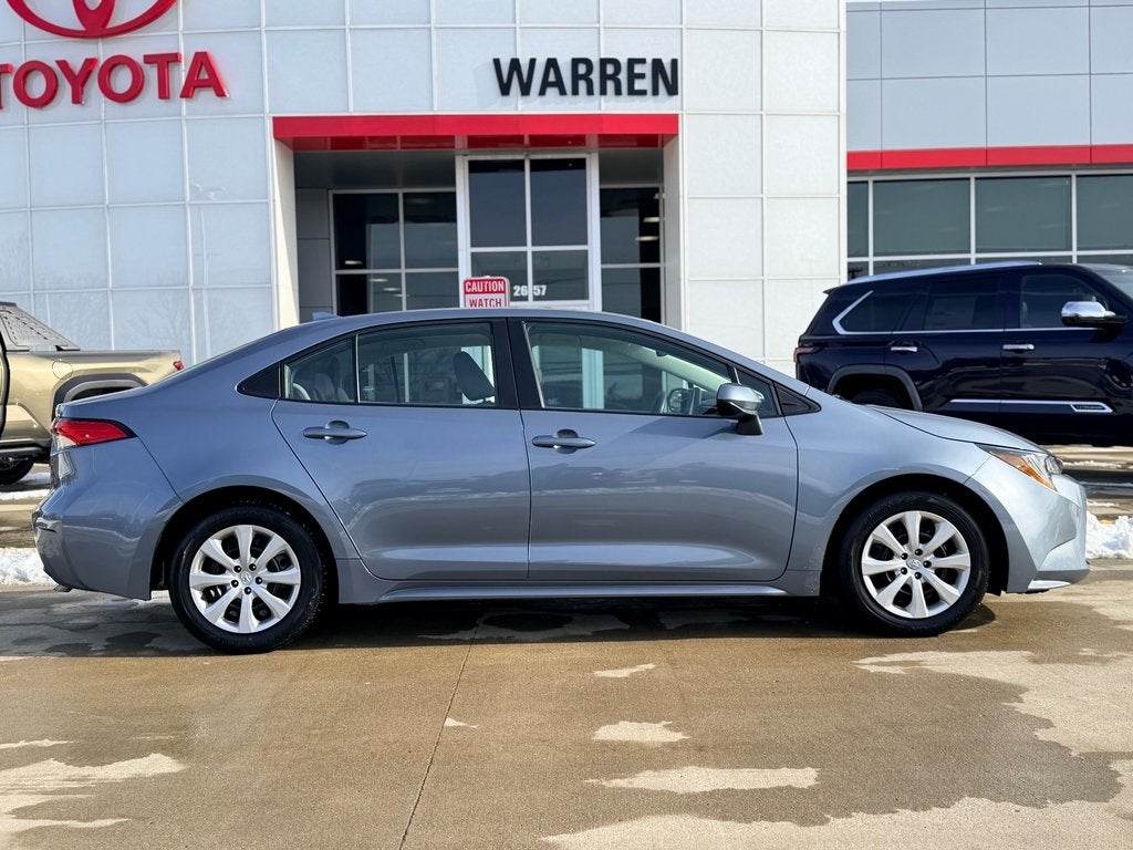 2023 Toyota COROLLA LE