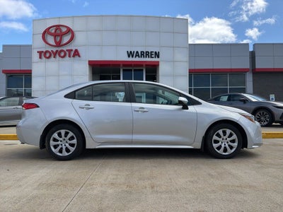 2023 Toyota COROLLA LE