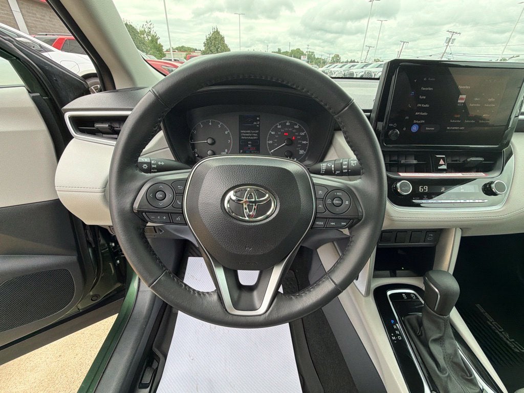 2024 Toyota Corolla Cross LE