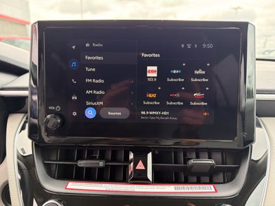 2024 Toyota Corolla Cross LE