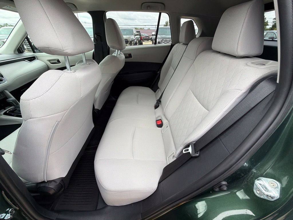 2024 Toyota Corolla Cross LE