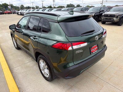 2024 Toyota Corolla Cross LE