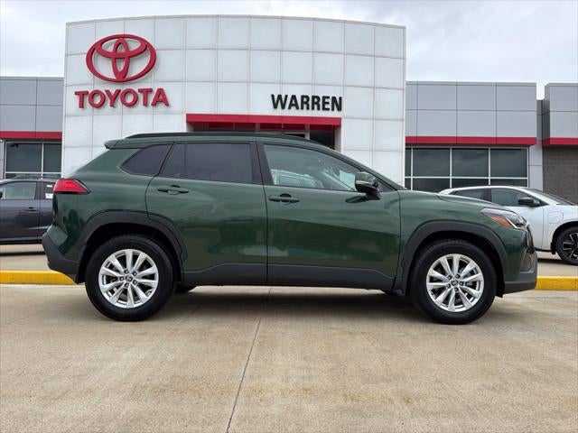 2024 Toyota Corolla Cross LE