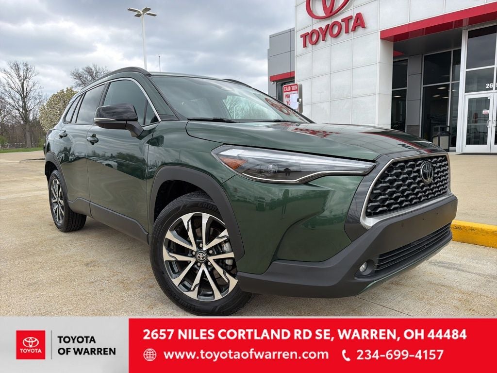 2025 Toyota Corolla Cross XLE