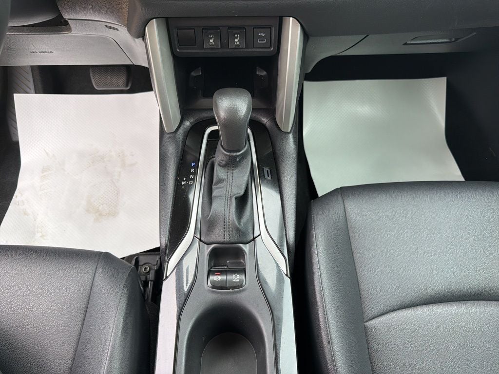 2025 Toyota Corolla Cross XLE