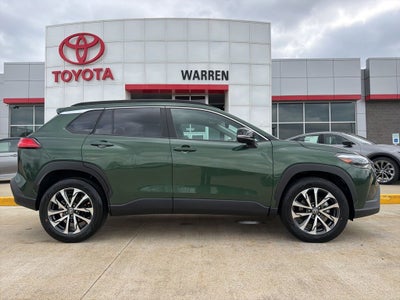 2025 Toyota Corolla Cross XLE