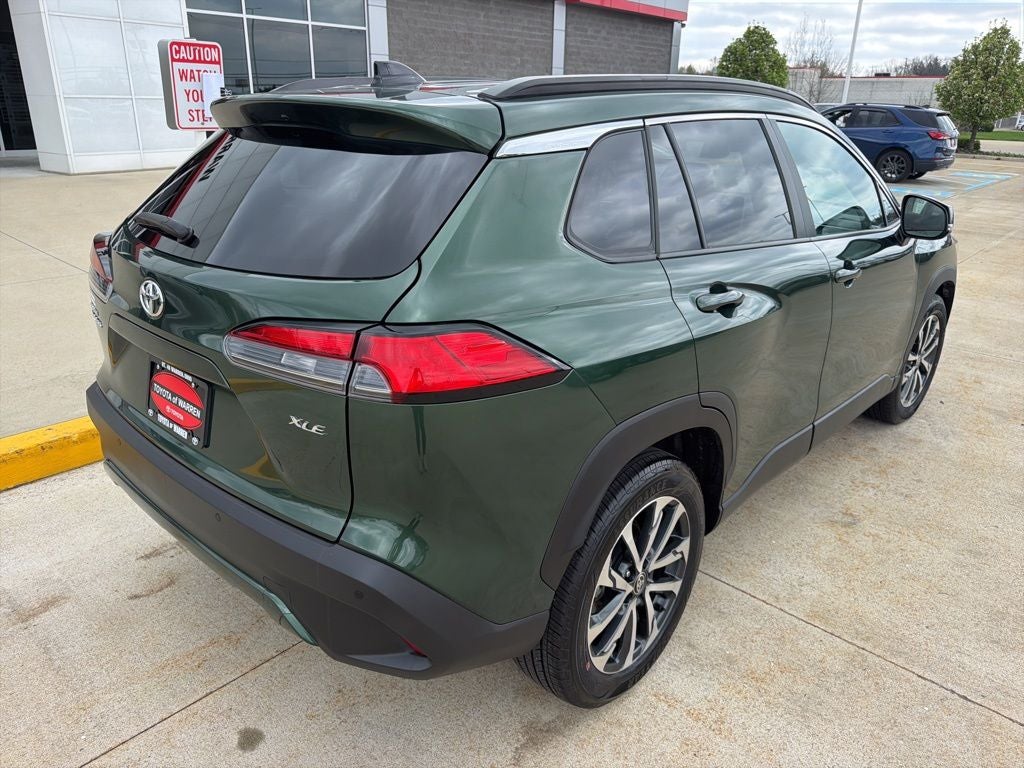 2025 Toyota Corolla Cross XLE