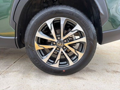 2025 Toyota Corolla Cross XLE