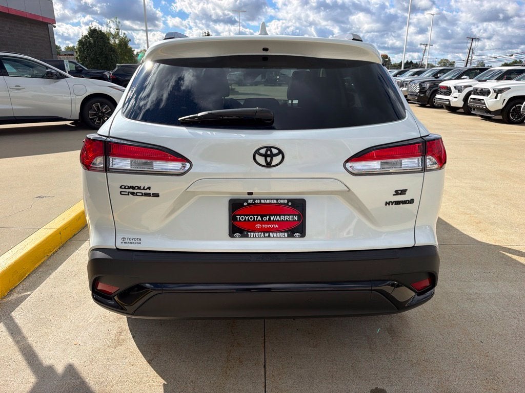 2023 Toyota Corolla Cross Hybrid Hybrid SE