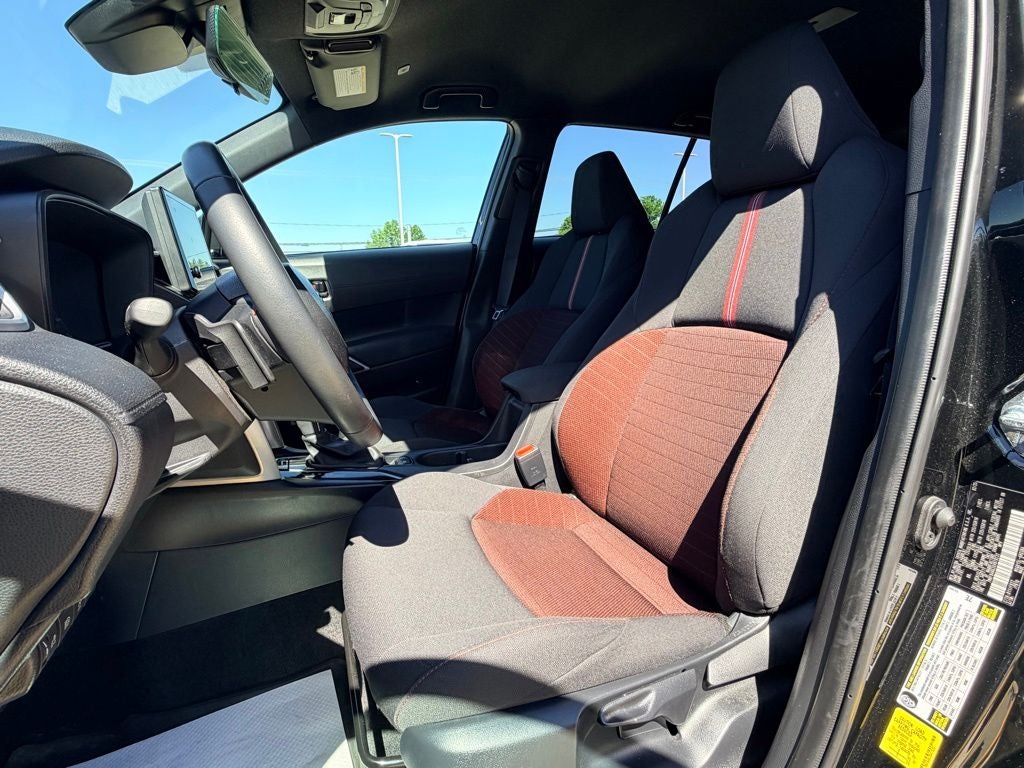 2025 Toyota Corolla Cross Hybrid Hybrid Nightshade