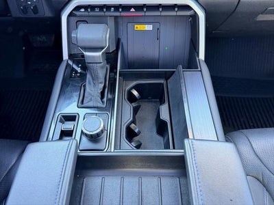 2023 Toyota SEQUOIA 4WD Platinum