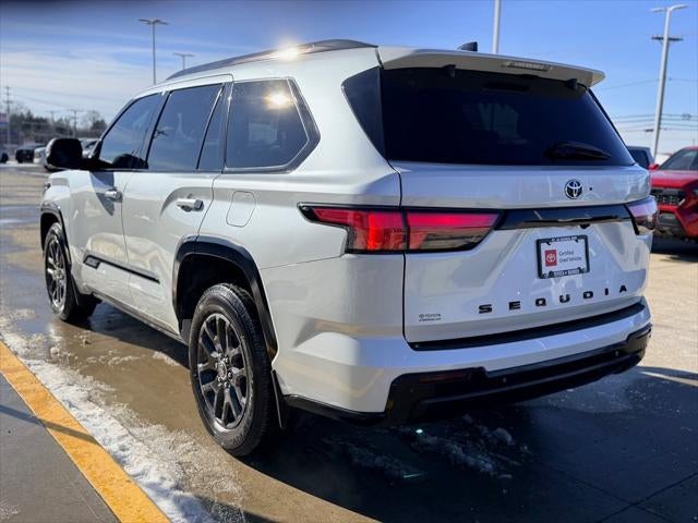 2023 Toyota SEQUOIA 4WD Platinum