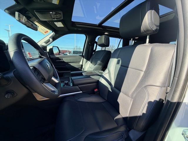 2023 Toyota SEQUOIA 4WD Platinum