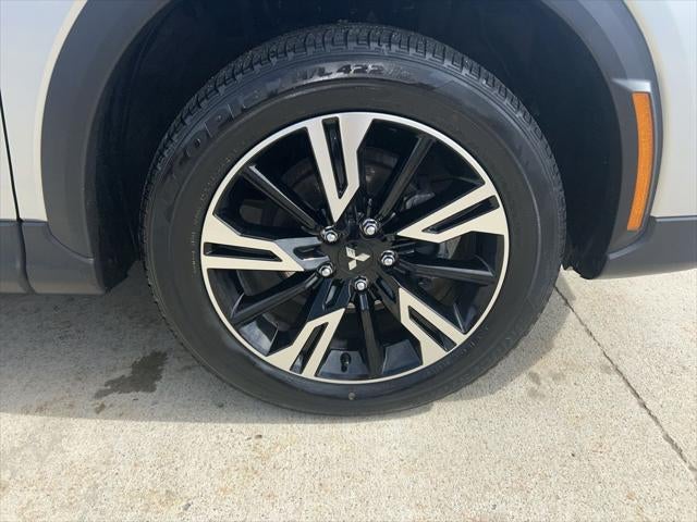 2023 Mitsubishi Eclipse Cross SE