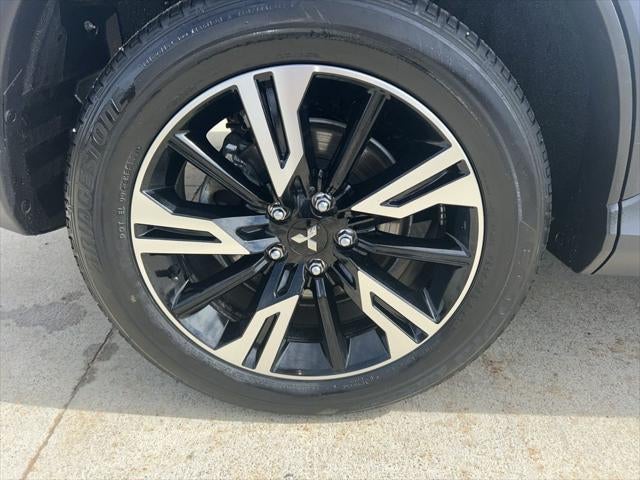 2023 Mitsubishi Eclipse Cross SE