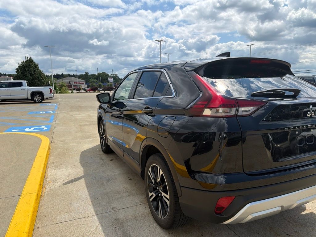 2024 Mitsubishi Eclipse Cross Base